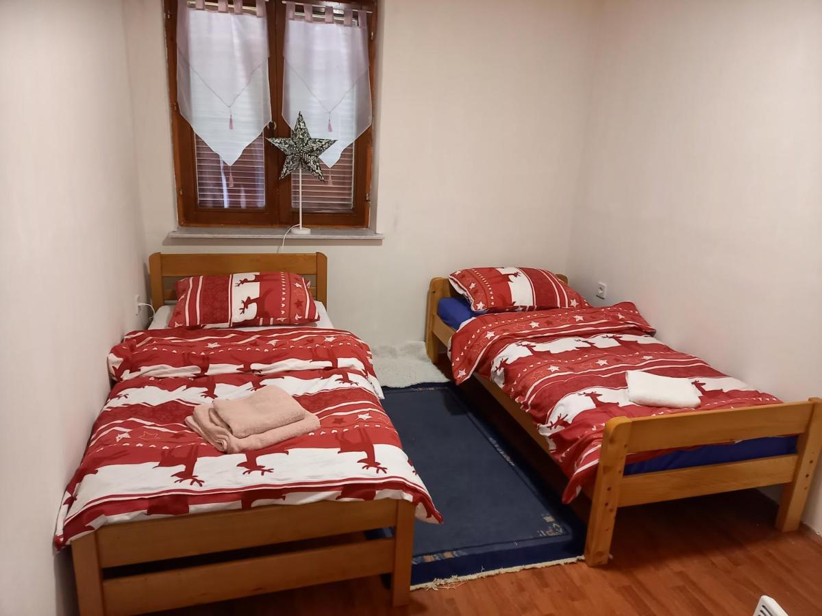 Kuca Za Odmor Luka Apartment Luka  ภายนอก รูปภาพ
